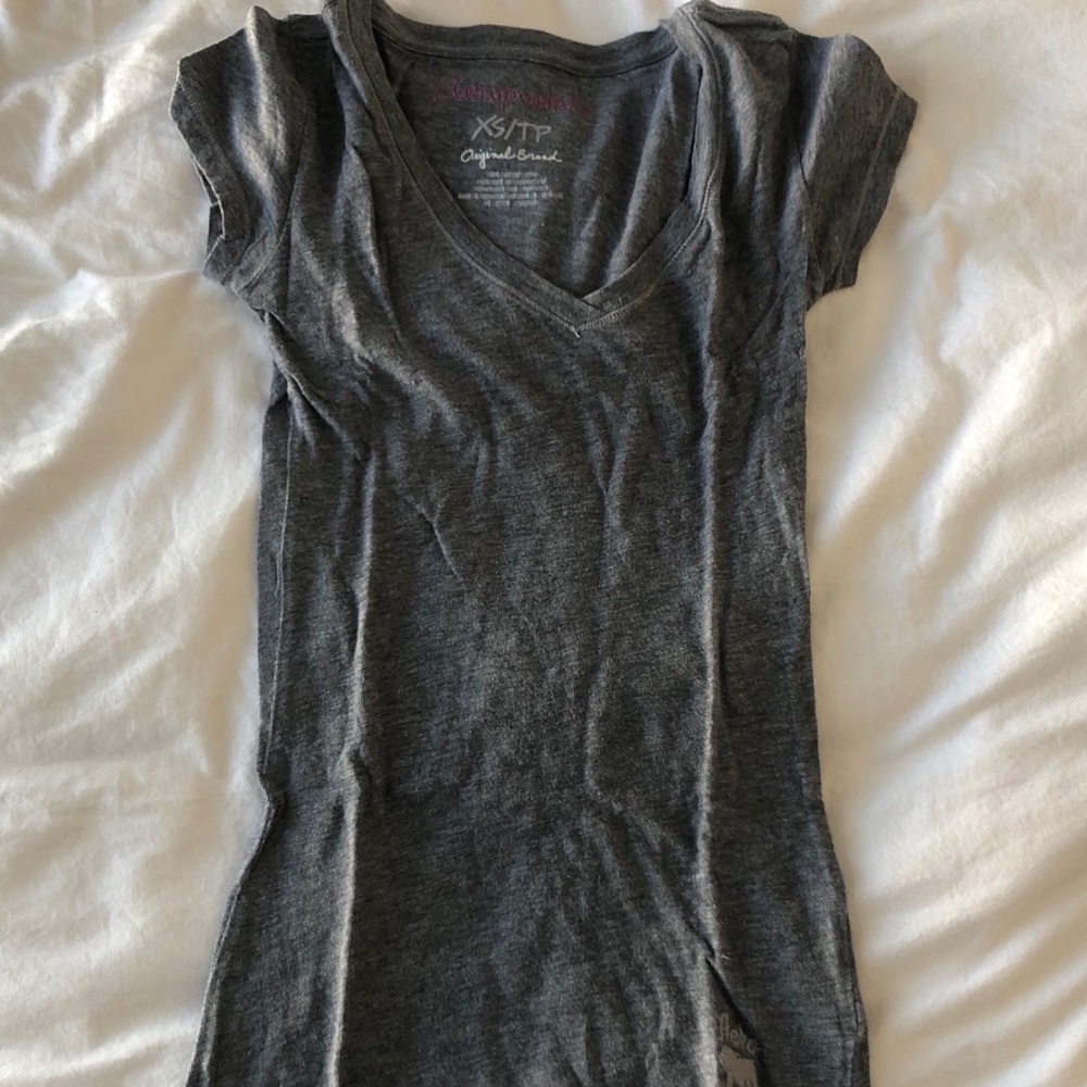 gray vneck t-shirt